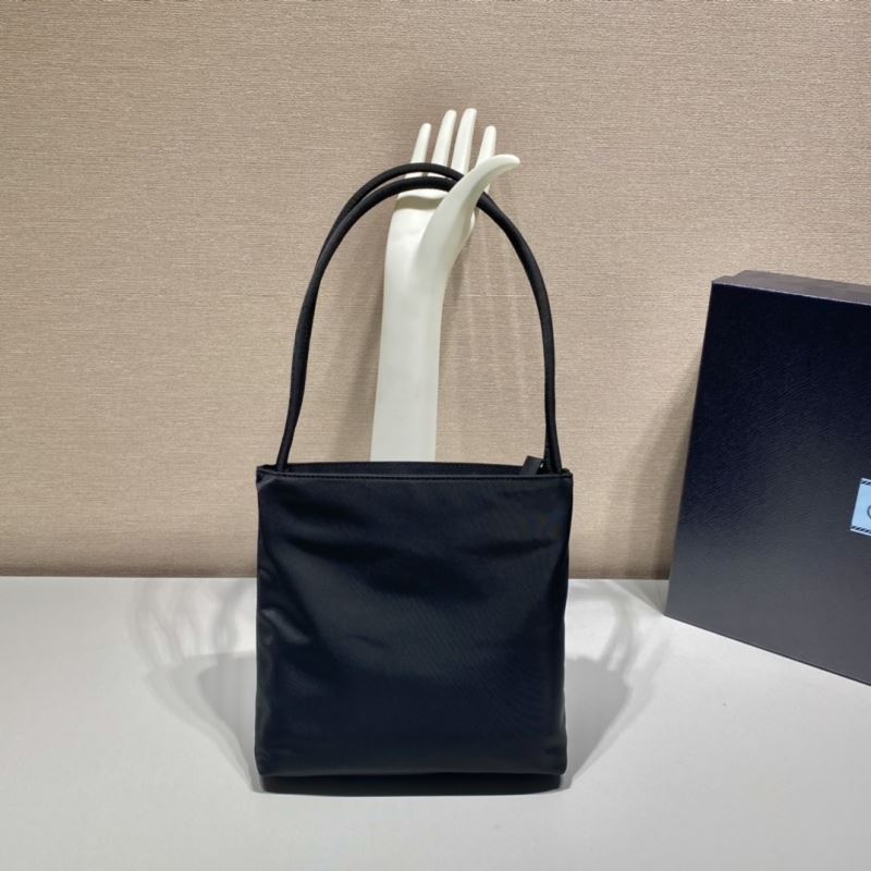 Pra*a tote bags